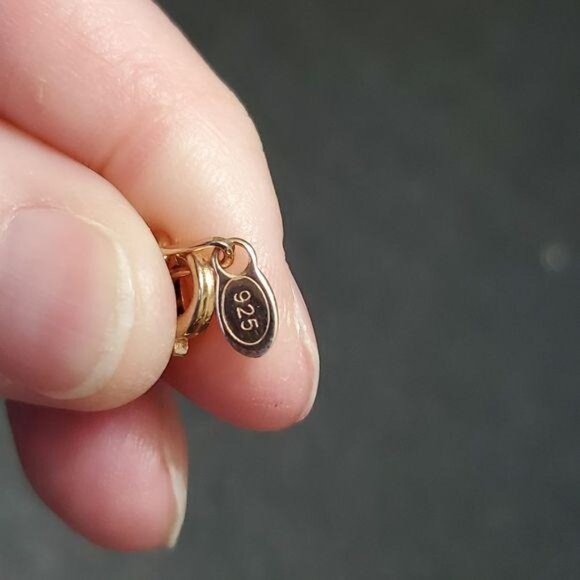 Sterling silver butterflies and freshwater pearl necklace - Picture 7 of 8